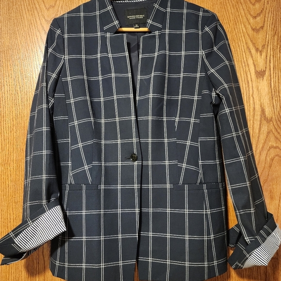Like New Banana Republic Blazer (Size 10) - Polished Perfection! - Picture 1 of 3